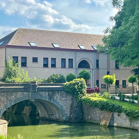 Haras Des Chartreux Hotel Estaimbourg Buitenkant foto