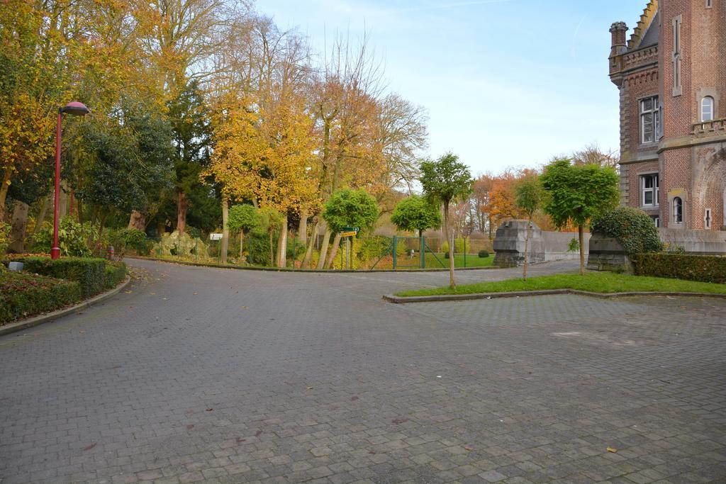Haras Des Chartreux Hotel Estaimbourg Buitenkant foto