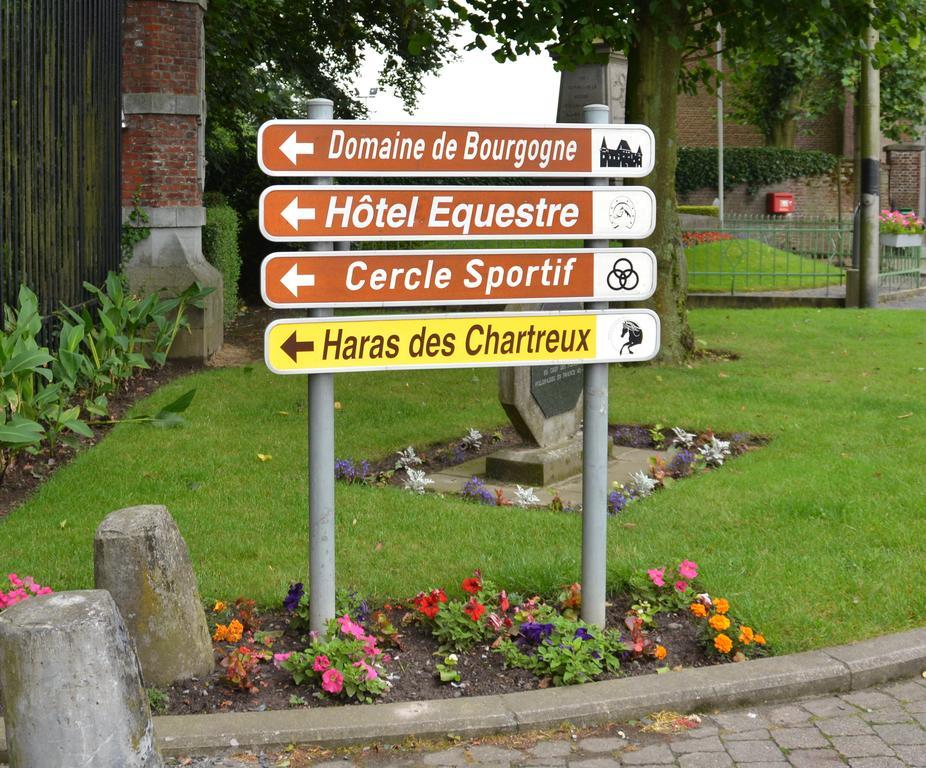 Haras Des Chartreux Hotel Estaimbourg Kamer foto